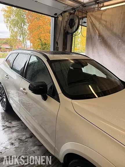 Volvo Xc60 2019 photo 3