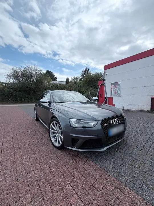 Audi Rs4