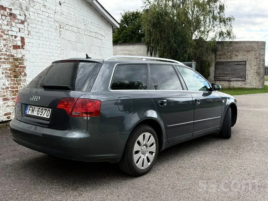 Audi A4 2005 photo 4