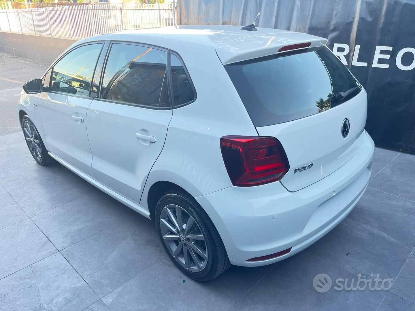 Volkswagen Polo 2015 photo 4