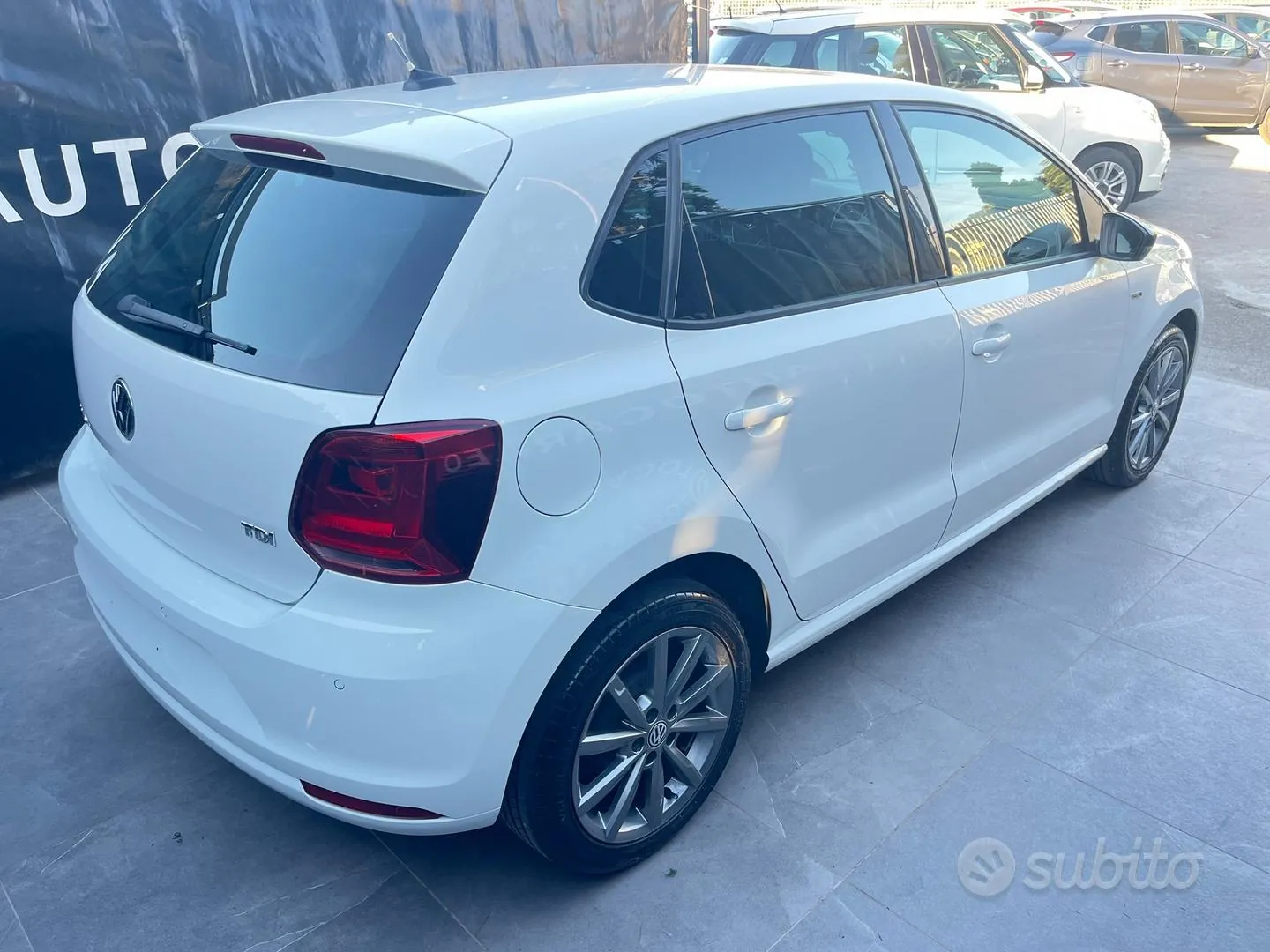 Volkswagen Polo 2015 photo 5