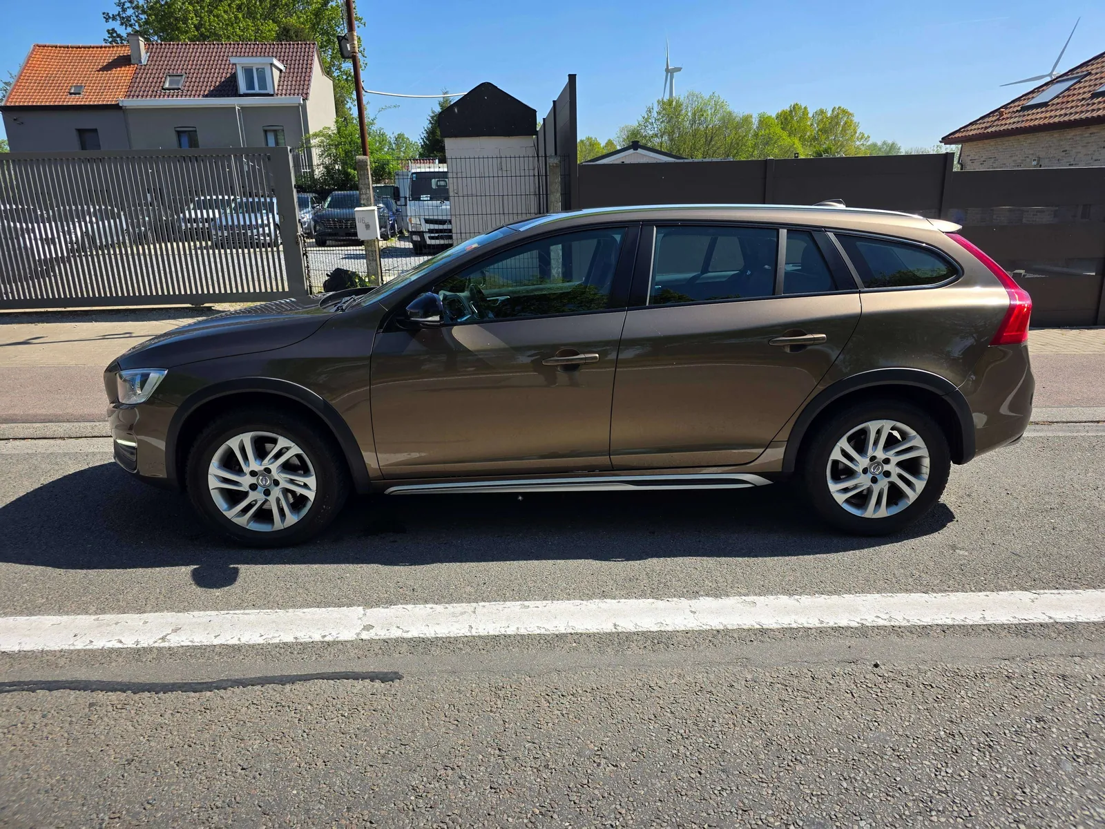 Volvo V60 Cross Country 2016 photo 4