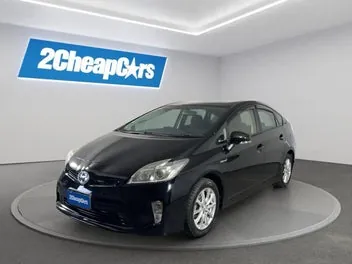 Toyota Prius 2014 photo 2