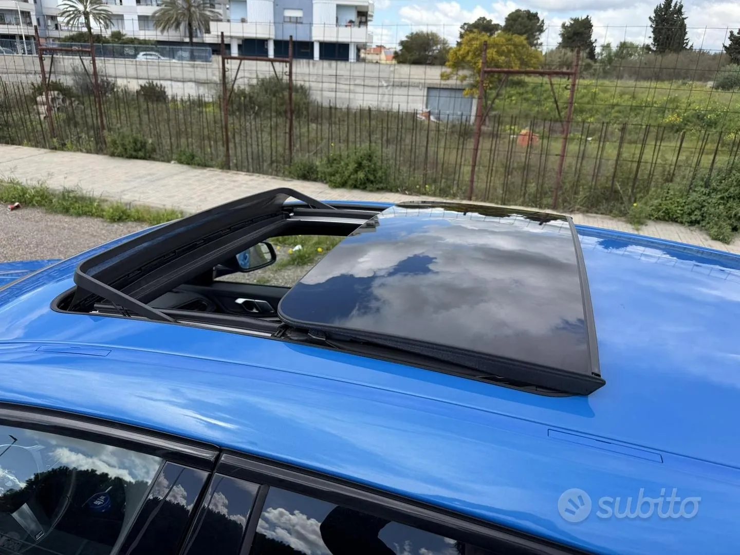BMW 1 Series 2023 photo 3