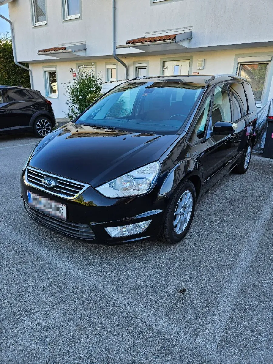 Ford Galaxy 2012 photo 2