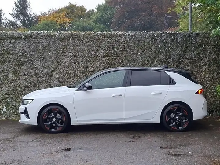 Vauxhall Astra 2023 photo 4