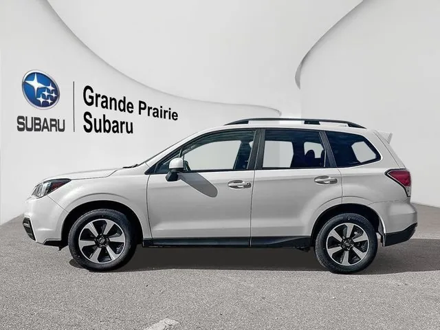 Subaru Forester 2018 photo 2