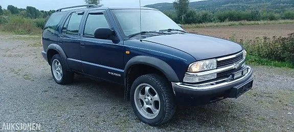 Chevrolet Blazer 1999 photo 3