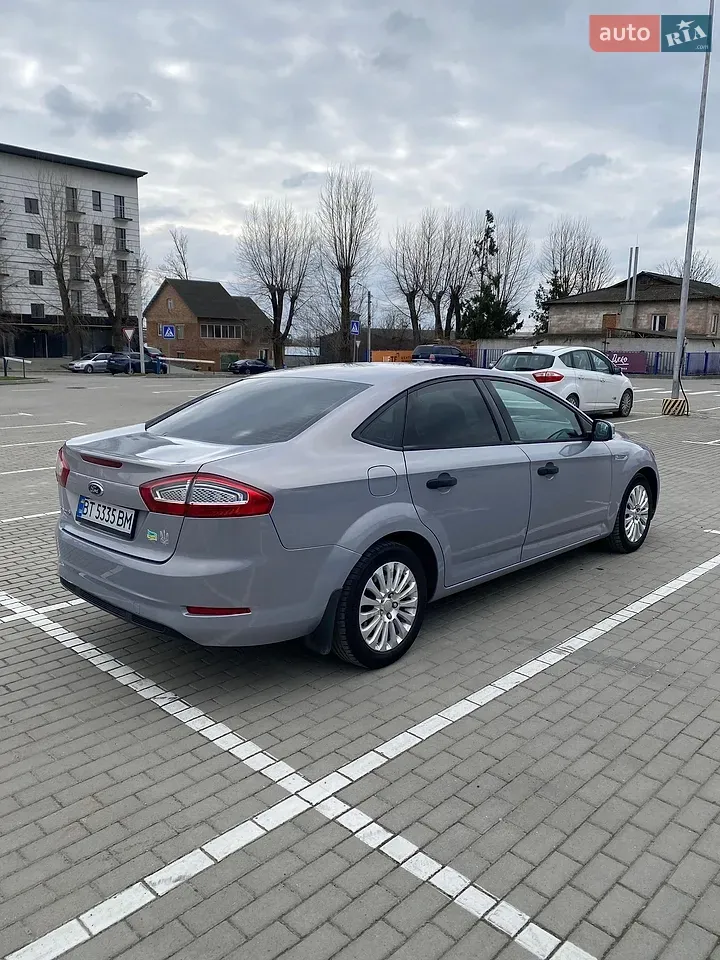 Ford Mondeo 2011 photo 3