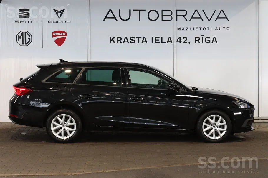 Seat Leon 2024 photo 5