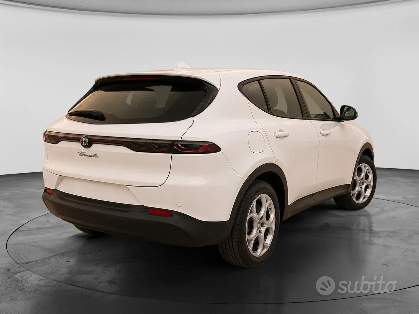 Alfa Romeo Tonale 2023 photo 2