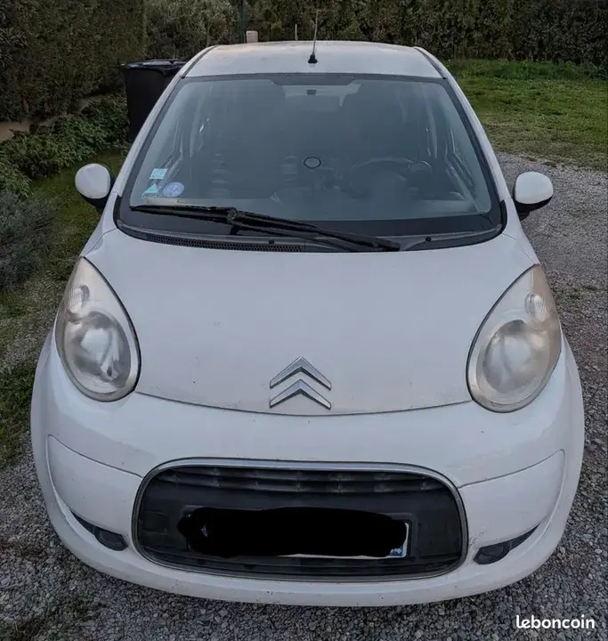 Citroen C1 2011 photo 2