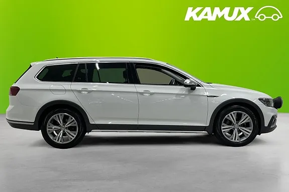 Volkswagen Passat Alltrack 2021 photo 2