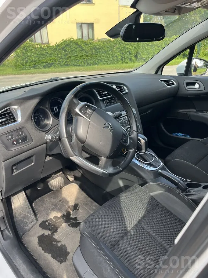 Citroen C4 2018 photo 5