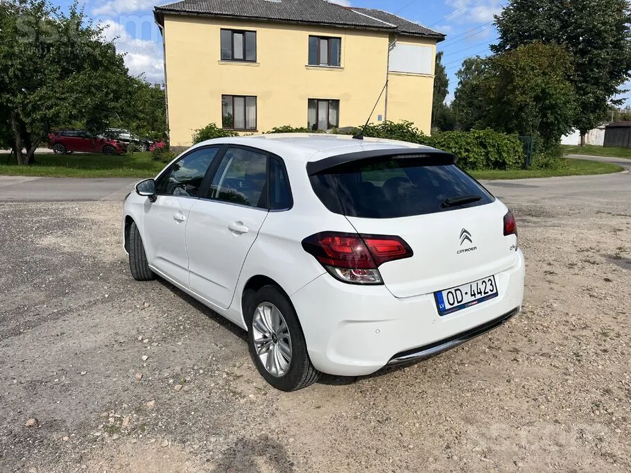 Citroen C4 2018 photo 4