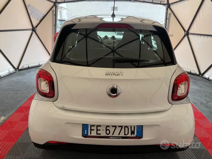 Smart Forfour 2016 photo 5