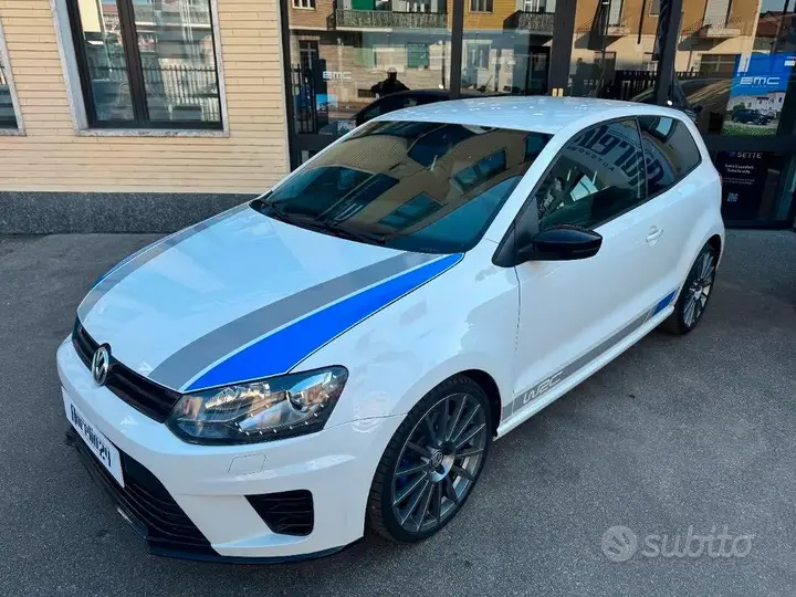 Volkswagen Polo 2013 photo 2