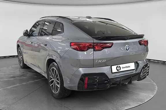 BMW Ix2 2025 photo 3