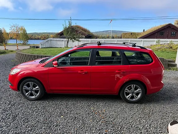Ford Focus 2008 photo 2