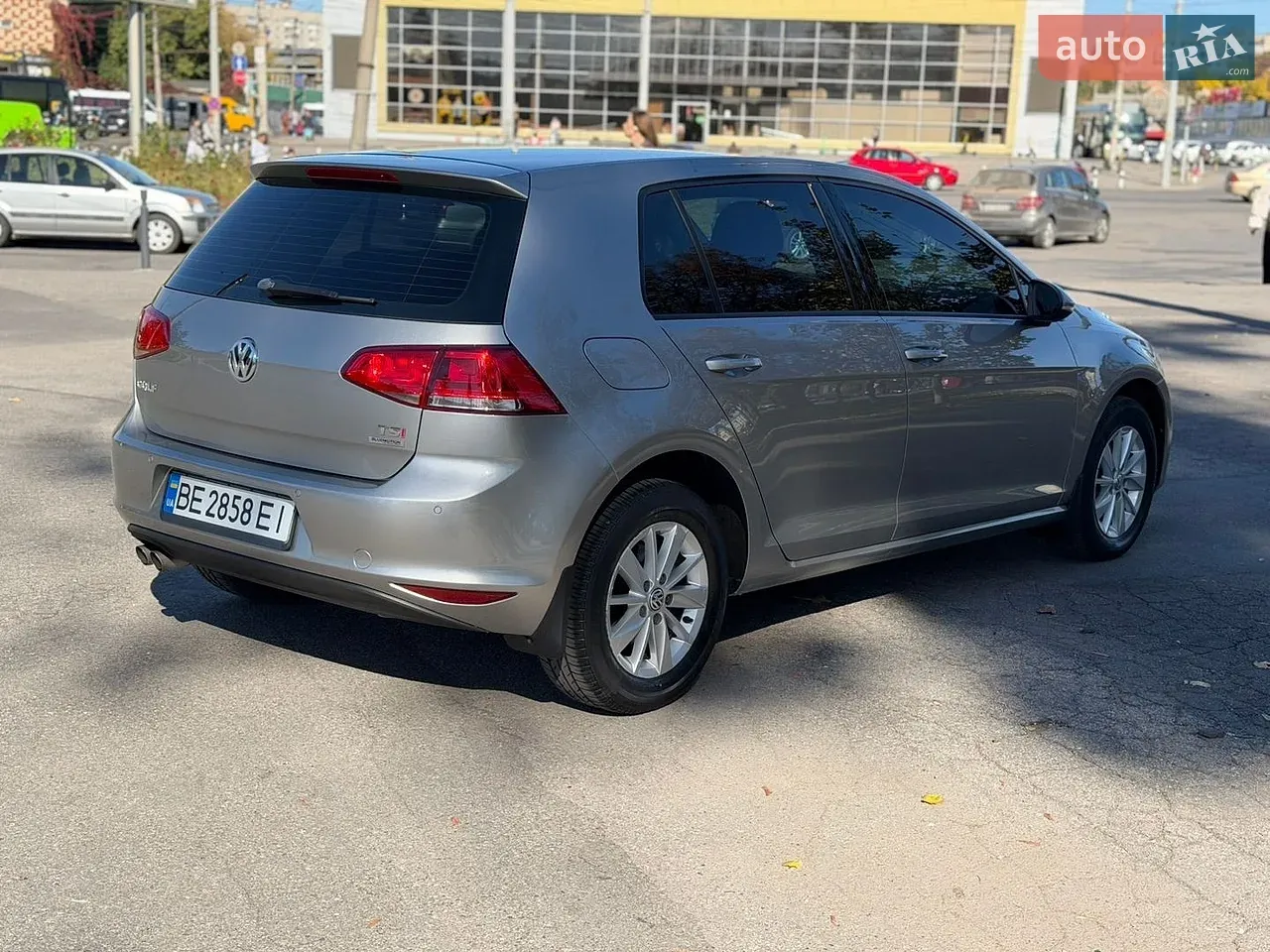 Volkswagen Golf 2013 photo 5
