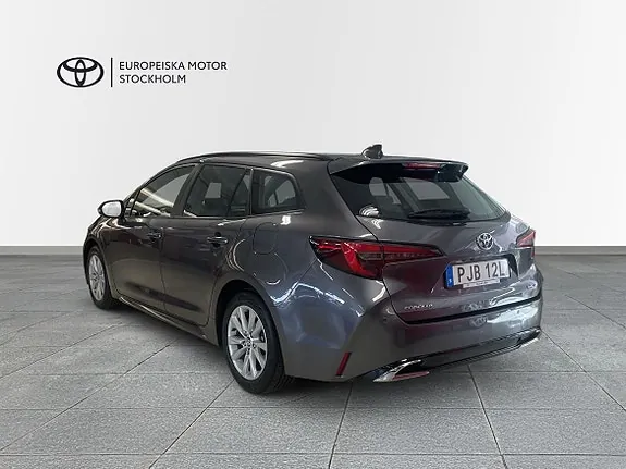 Toyota Corolla 2025 photo 2