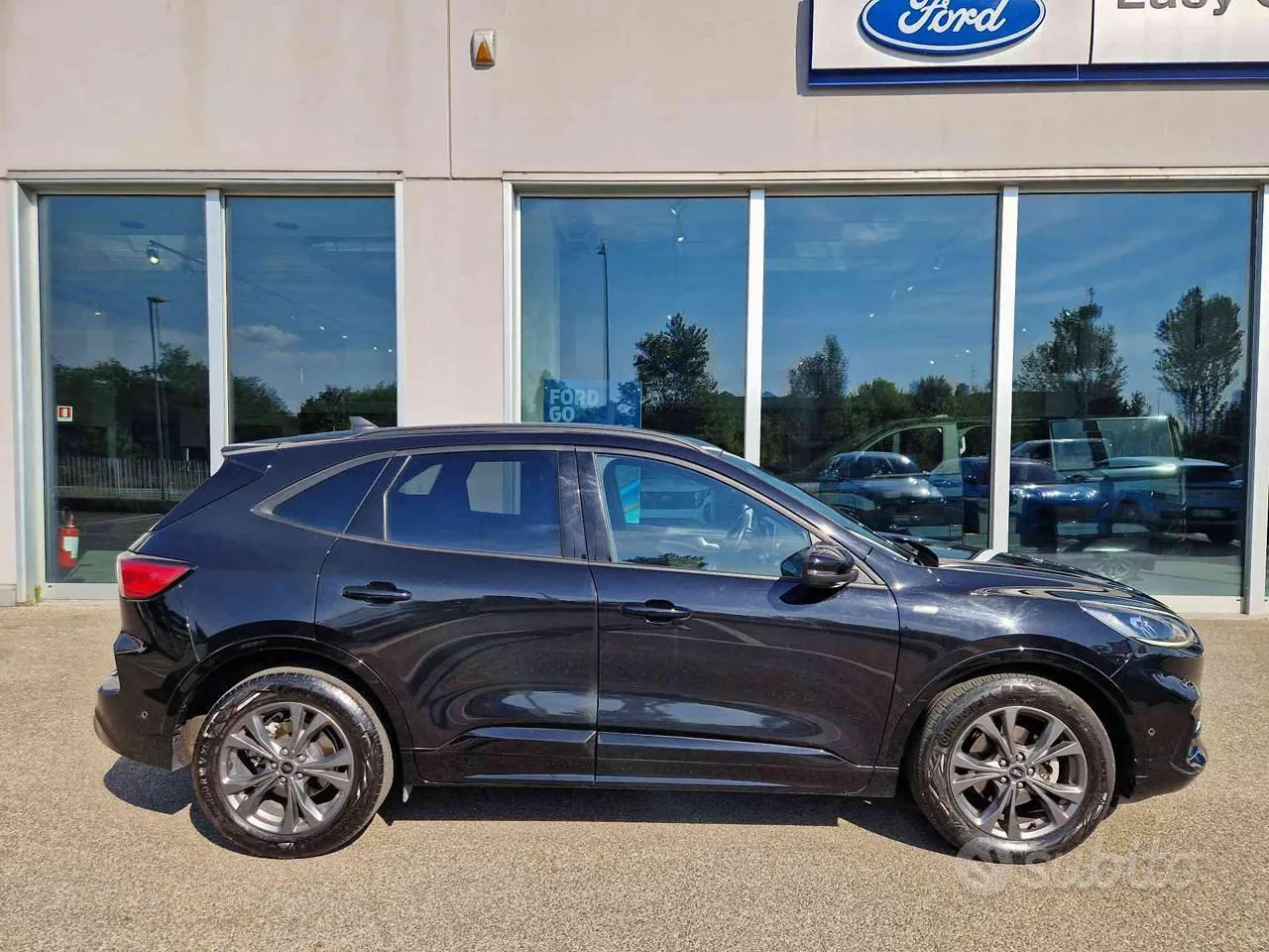 Ford Kuga 2022 photo 4