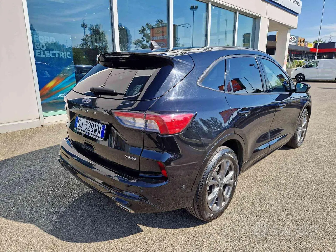 Ford Kuga 2022 photo 5