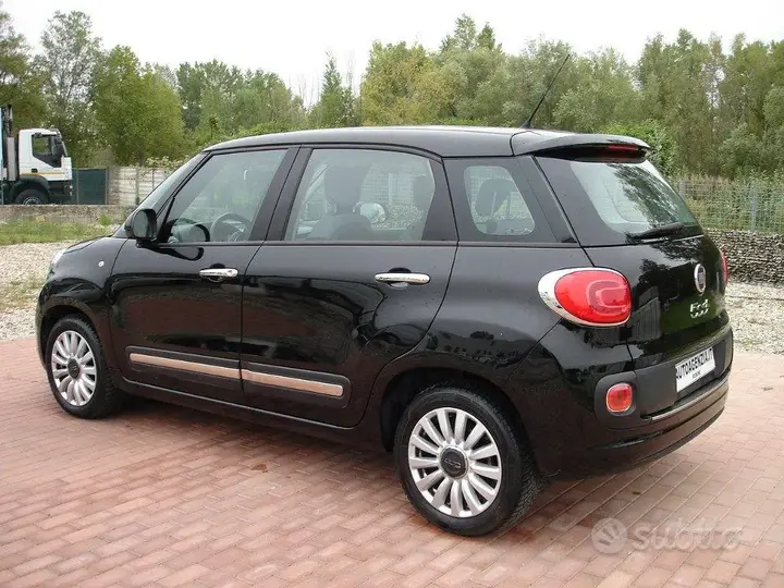 Fiat 500L 2014 photo 4
