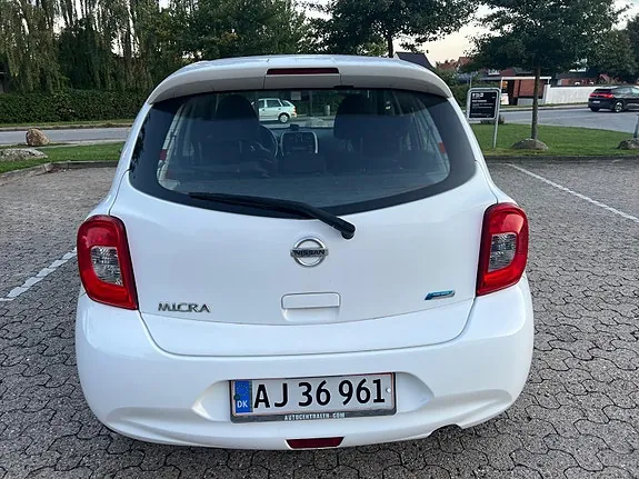 Nissan Micra 2013 photo 5