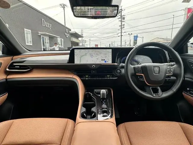 Toyota Crown Sport Z 2025 photo 4