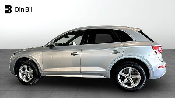 Audi Q5 2018 photo 2