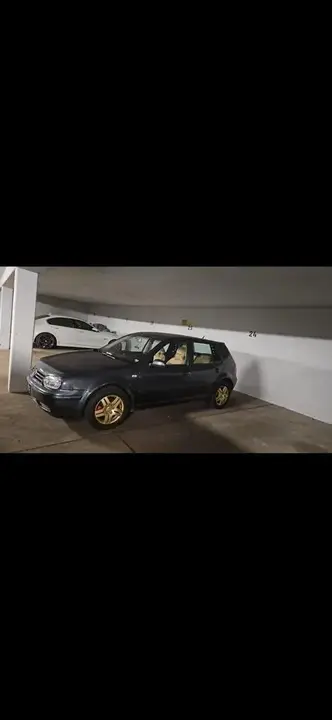 Volkswagen Golf 4
