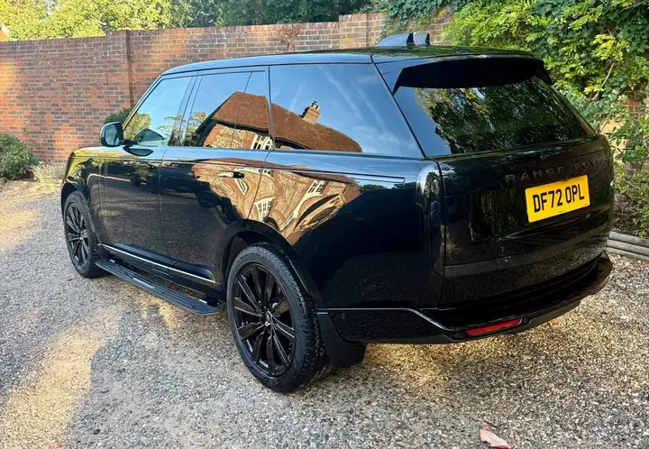 Land Rover Range Rover 2023 photo 3
