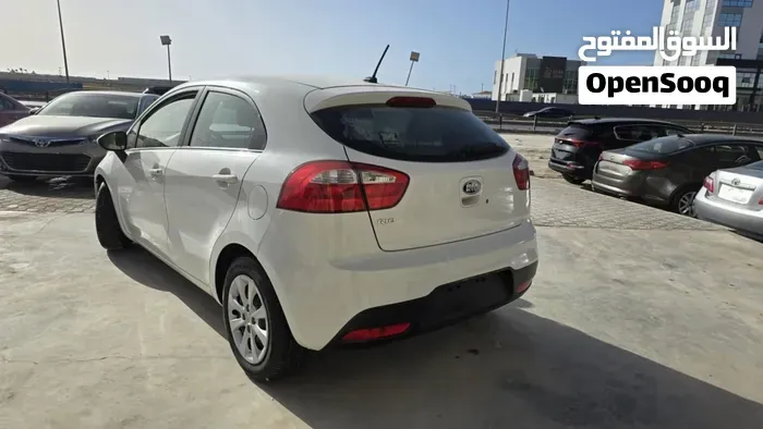 Kia Rio 2012 photo 3