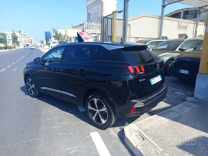 Peugeot 3008 2023 photo 5
