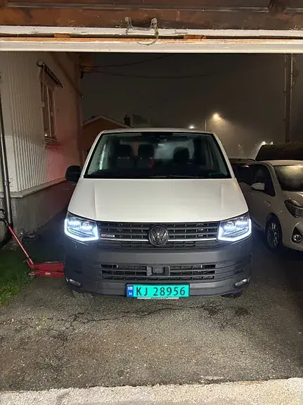 Volkswagen Transporter 2017 photo 3