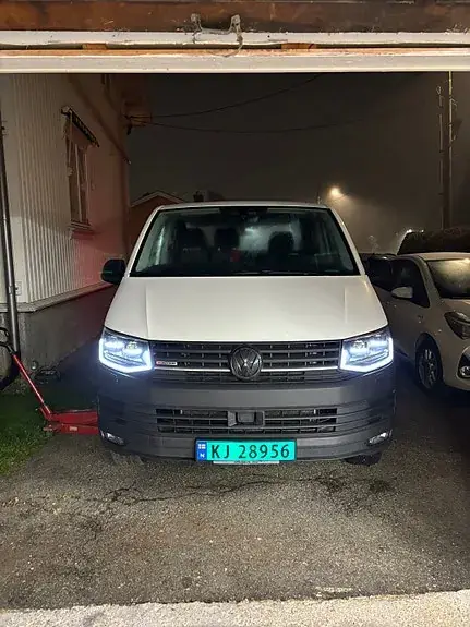 Volkswagen Transporter 2017 photo 4