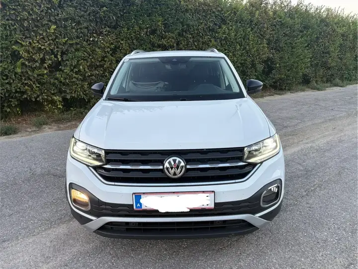 Volkswagen T-Cross 2019 photo 2