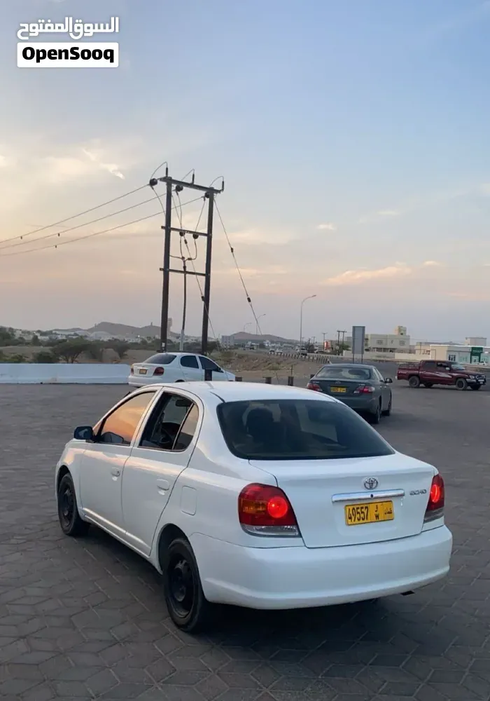 Toyota Echo