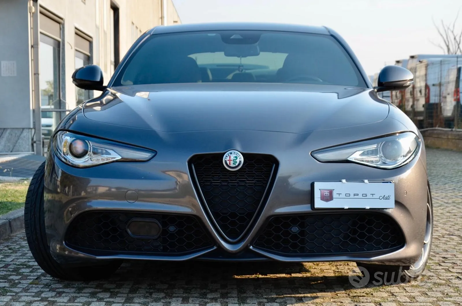 Alfa Romeo Giulia 2020 photo 2
