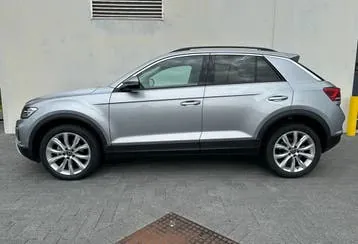 Volkswagen T-Roc 2025 photo 2