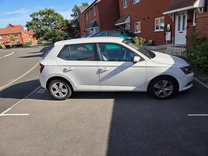 Skoda Fabia 2016 photo 3