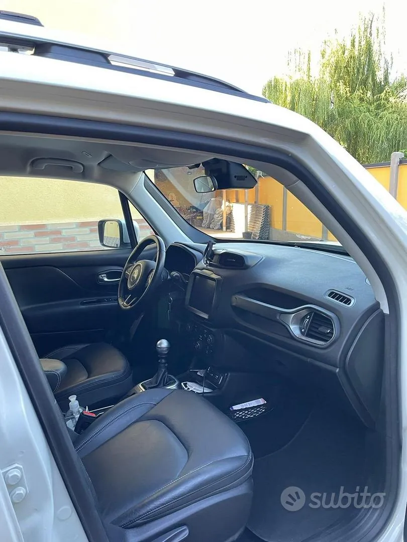 Jeep Renegade 2019 photo 3
