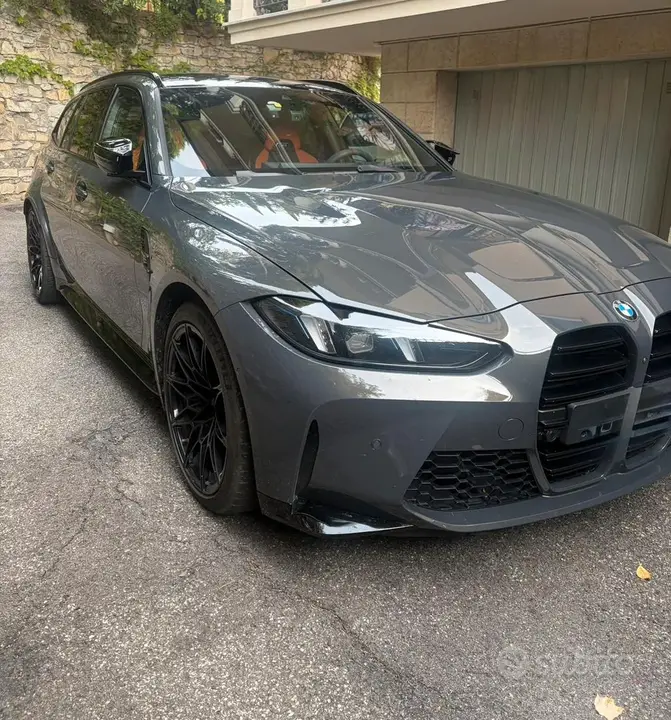 BMW M3 Competition Touring 2024 photo 2