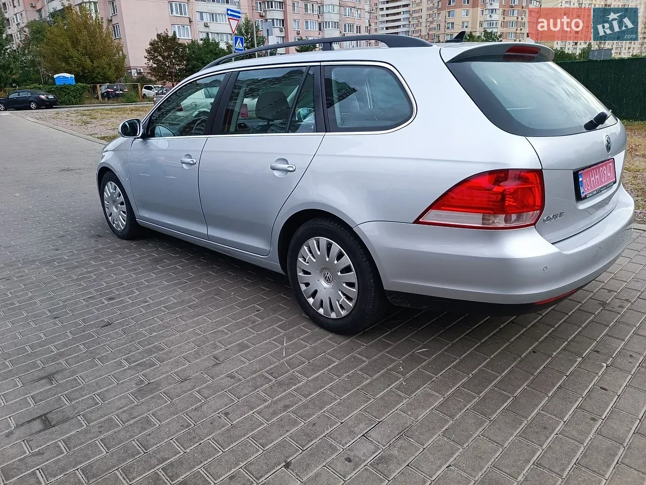 Volkswagen Golf 2009 photo 4