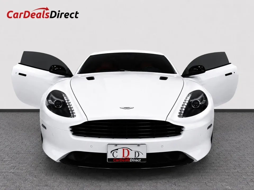 Aston Martin Db9 2014 photo 3