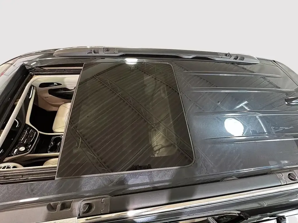 Chrysler Pacifica 2021 photo 3