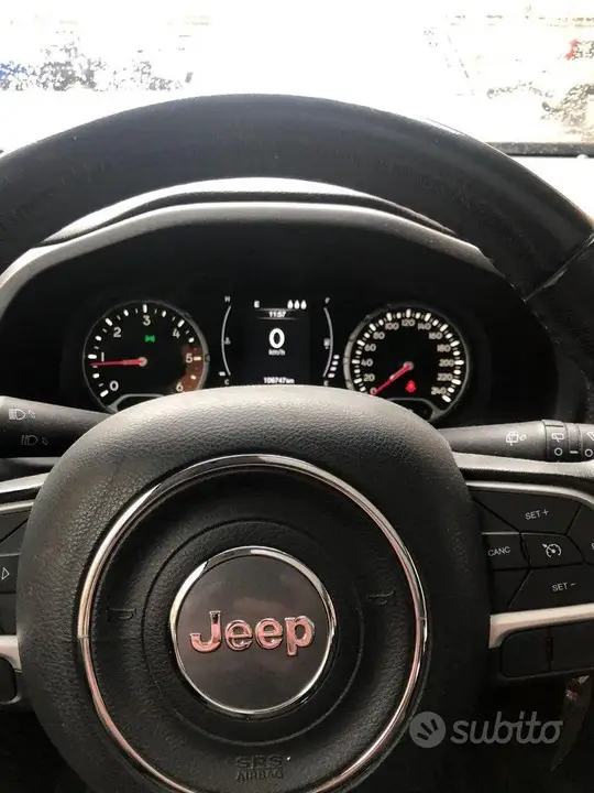 Jeep Renegade 2018 photo 4
