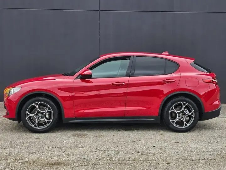 Alfa Romeo Stelvio 2019 photo 2