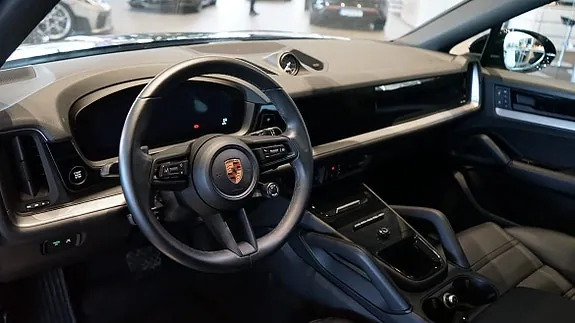 Porsche Cayenne Coupe 2025 photo 5